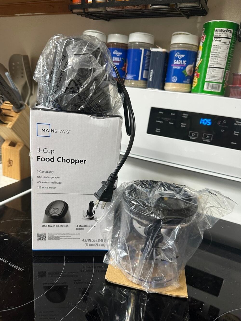 Mainstays 3-Cup Food Chopper 4 Stainless Steel Blades 125W One Touch Black New